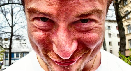 face.jpg